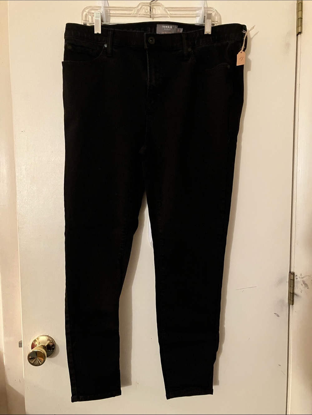 Torrid Black Size 16R Sky High Skinny Premium Stretch Jeans